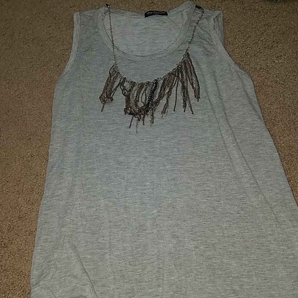 cute grey top, removable necklace